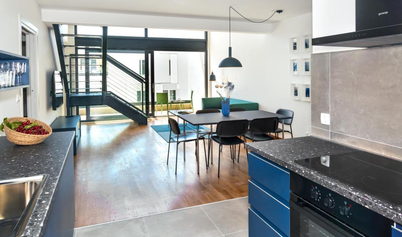Rivus Apartments 奥米什 外观 照片