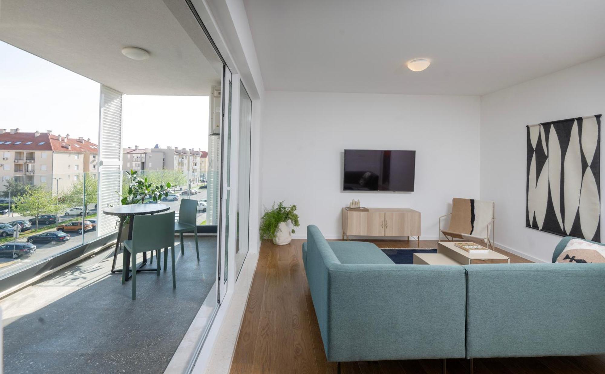 Rivus Apartments 奥米什 外观 照片