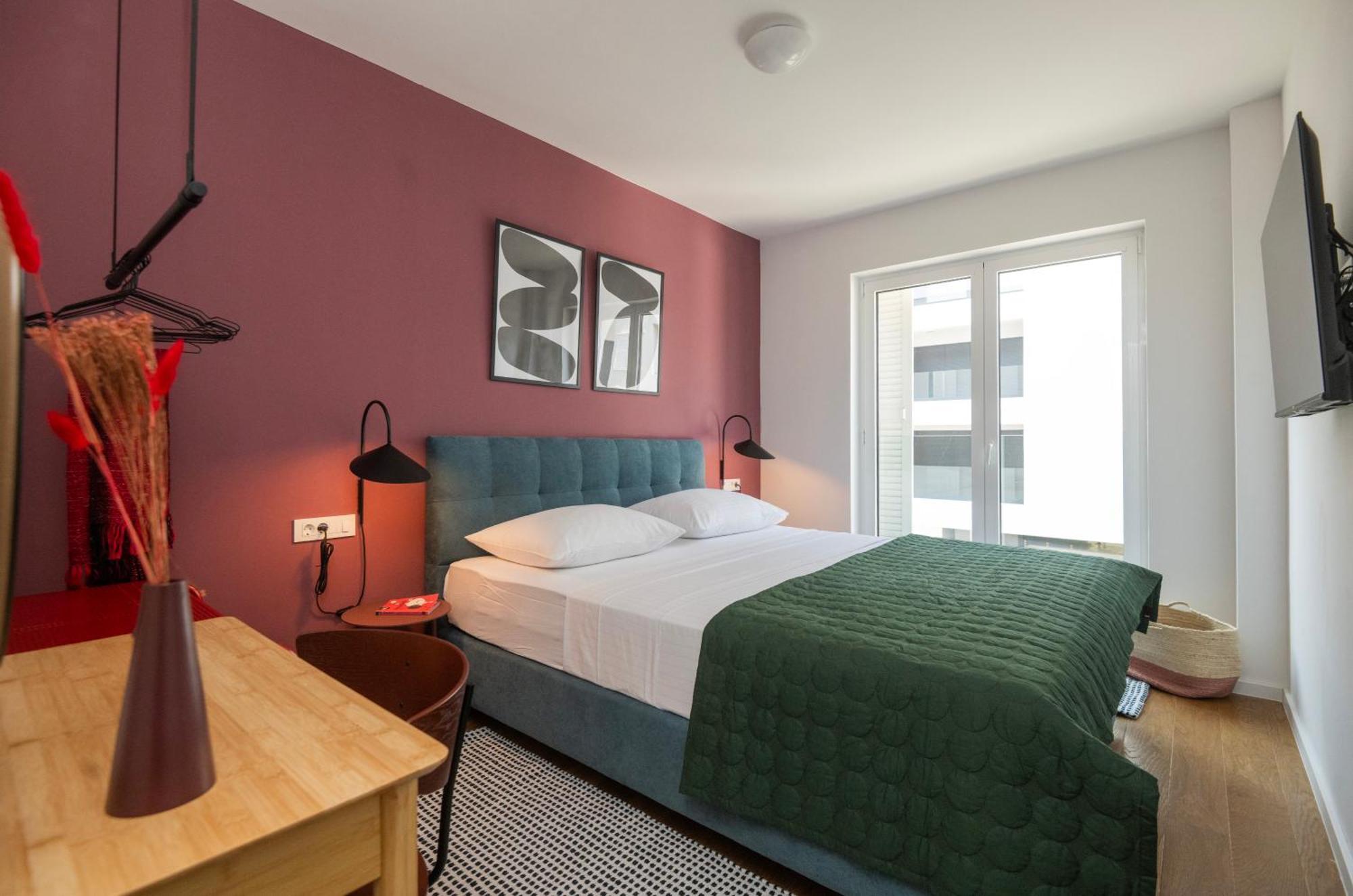 Rivus Apartments 奥米什 外观 照片
